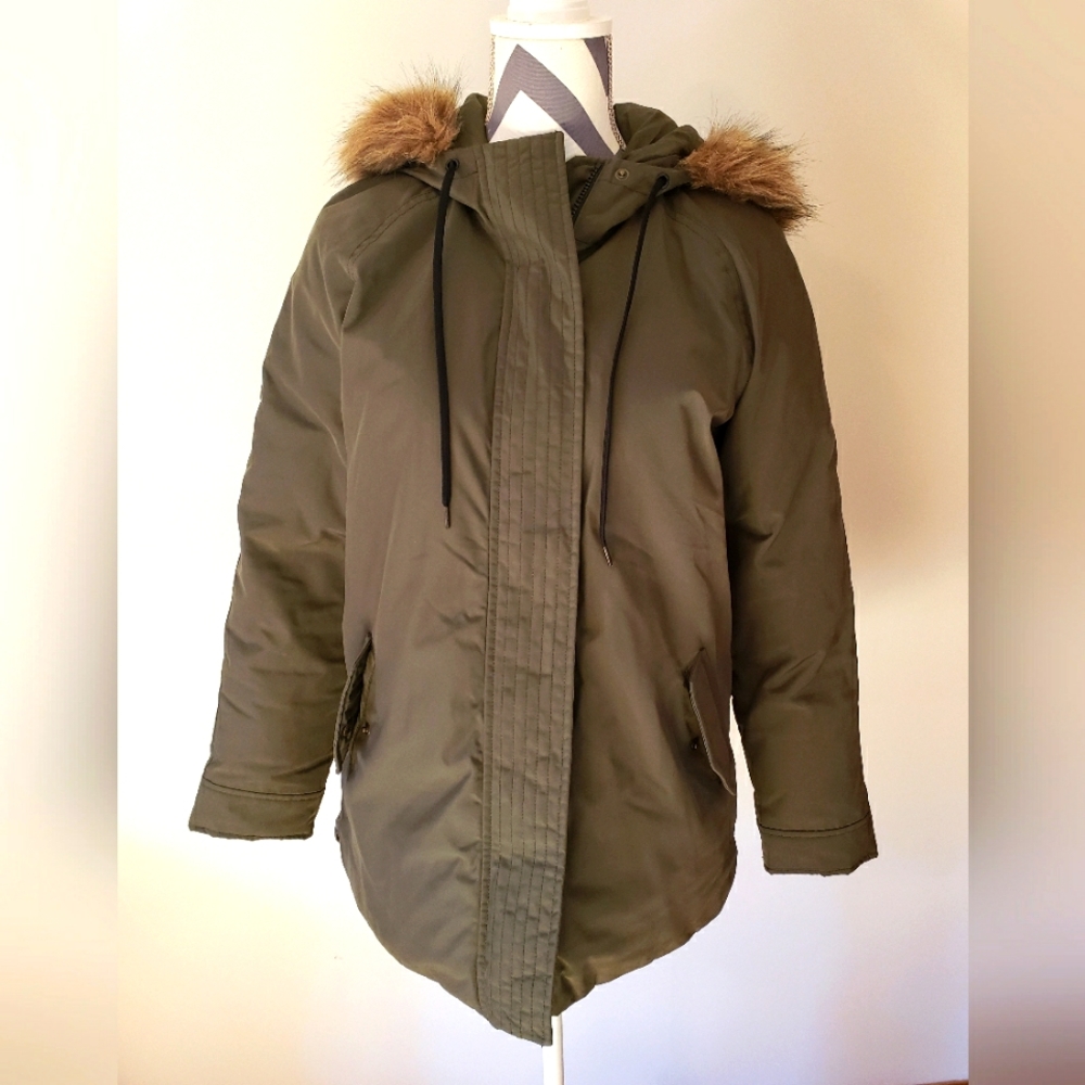 Womens Old Navy xs winter coat olive dark green